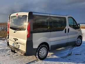 Opel Vivaro 2.0 84kw 9 miest Euro 4 - 2