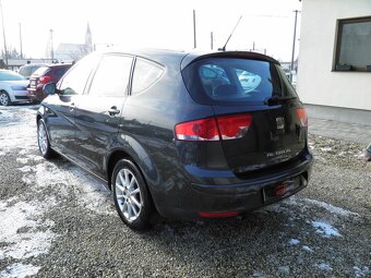 Seat Altea XL 1.6 TDI CR Style DSG - 2