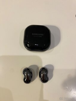 Samsung Galaxy Buds Live - 2