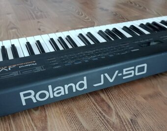 Roland JV-50 + VE-JV1 (Board). - 2