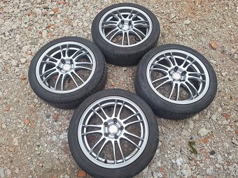 215/45/R17  5x114,3 - 2