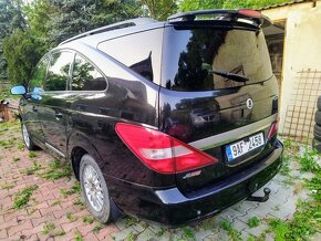 SsangYong Rodius 2.7XDi - AWD - automat - MPV - 7 míst - 2