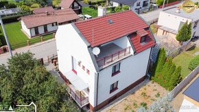 3podlažný RD s jedinečnou architektúrou a veľkým potenciálom - 2