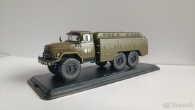 Model ZIL 131 letiskovy generator - 2