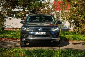 Volkswagen Touareg II 3.0 V6 TDI NOMAD SCR - 2