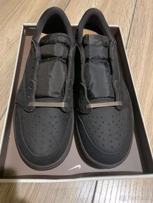 42 - Travis scott velvet brown jordan low 1 - 2