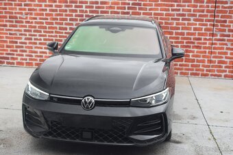 Volkswagen Passat Variant B9 2.0 TDI 110 kW R-line - 2