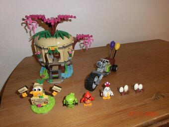 Lego Angry Birds Bird Island Egg Heist - 2