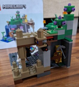 Lego Minecraft 21189 Jaskyňa kostlivcov

 - 2