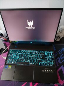 Acer Predátor Helios Neo 16 kovový - 2