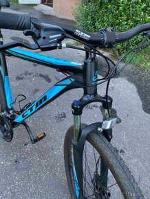 Predám horský bike pánsky i dámsky 29"kolesá top stav záruke - 2