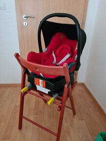 Autosedačka Maxi Cosi Cabriofix + ISOfix základňa - 2