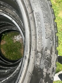 Predam 225/45 R19 zimne pneuumatiky - 2