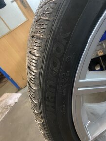 Zimné275/40R22 - 2