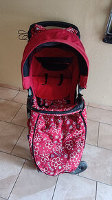 Kocik Britax B Motion s prislusenstvom - 2