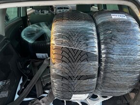 Zimné pneumatiky 255/40R20 - 2