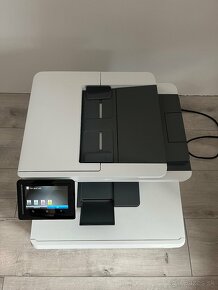 HP Color LaserJet Pro M477fdn - 2