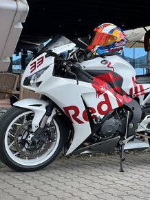 Honda CBR 1000 RR - 2