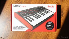 AKAI Professional MPK Mini MK3 - 2