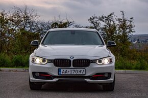 BMW Rad 3 320i A/T Sport Line - 2