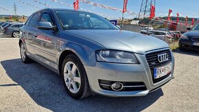 Audi A3 Sportback 2.0 TDI DPF Attraction Premium quattro - 2