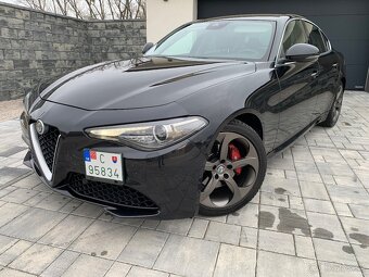 Alfa Romeo Giulia 2.2.D 132kw, automat - 2