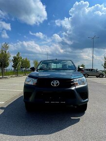 TOYOTA HILUX - PREDAJ AJ NA SPLÁTKY - 2