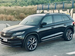 ŠKODA KODIAQ SPORTLINE DSG 140 kw 4x4 WEBASTO BLACK EDITION - 2