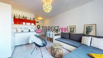 PREDAJ : apartmán vhodný na investíciu ale aj na trvalé býva - 2