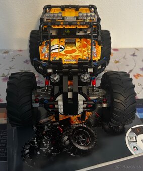 LEGO Technic 42099 4x4 X-Treme Off-Roader - 2