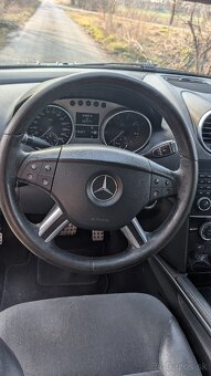 Mercedes ml W164 V8 - 2