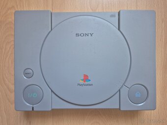 Predám Playstation 1 + 10 hier zadarmo - 2