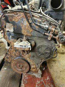 Motor ford transit 2liter - 2