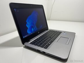 HP EliteBook 820 G4 │12.5"│i5-7300U│8GB│256GB - 2