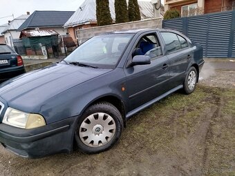 Škoda Octavia 2.0 benzin r.v 2003 - 2