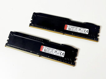 Kingston HyperX Predator 32 GB (2x16GB) - 2