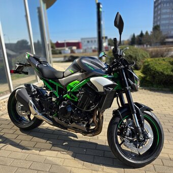 Kawasaki Z900 2025 zelená - 2