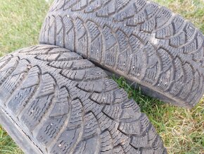 Predam 2ks zimne pneumatiky Vranik 185/65 r14 - 2