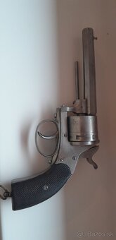 Revolver - 2