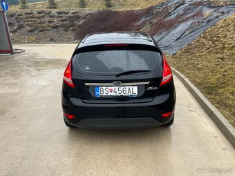 Ford Fiesta - 2