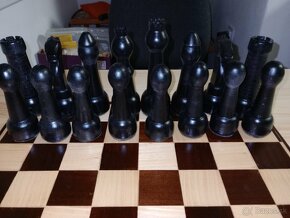 Šachový stolík - 2