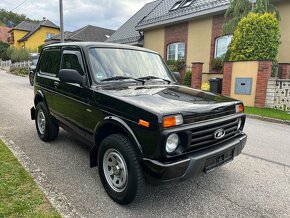 Lada Niva Urban - 2