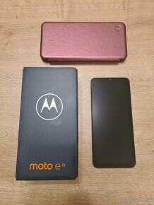 Motorola Moto e13 - 2