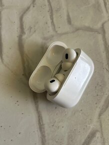 Apple AirPods Pro - 2