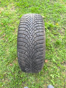 Predám pneu 205/55 R16 - 2