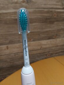 Philips sonicare elektrická zubná kefka - 2