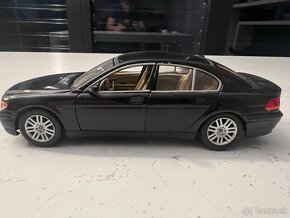 BMW 745i - 2