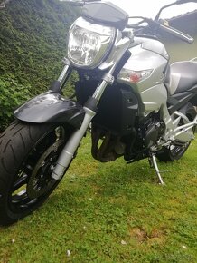 Suzuki gsr 600 23 000km - 2