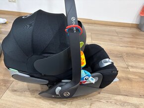 Cybex Cloud T i-size + základňa isofix - 2