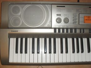 Casio WK 200 (rozsah 6,5 oktávy a samplování) - 2